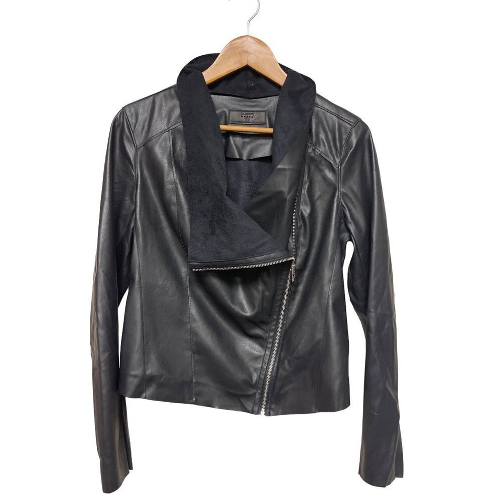 BlankNYC Black Asymmetrical Full Zip Faux Leather Jacket Women's Size Medium - Picture 3 of 9